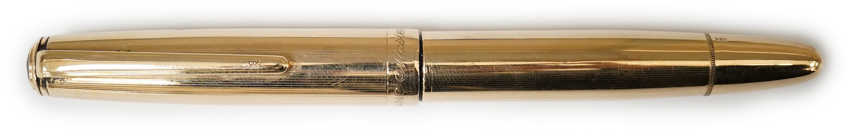 A Montblanc 14ct. gold No.642-N marked 585 with small imperfection to back of cap